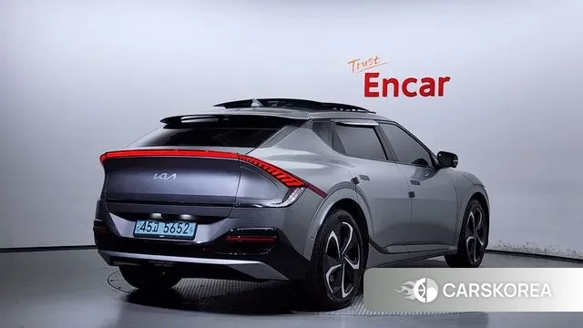 Kia EV6 id 3143439 из Кореи 12