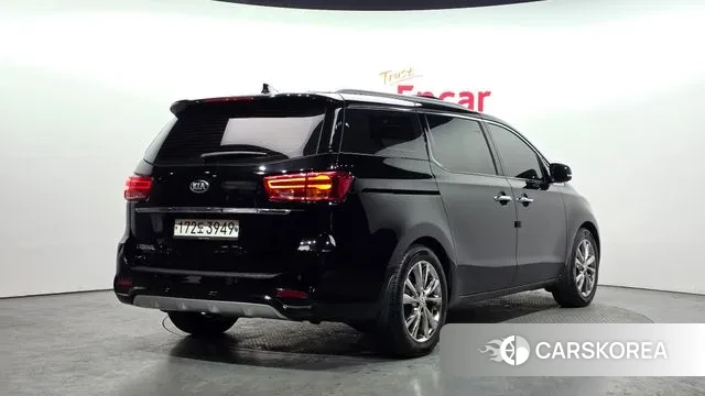 Kia The New Carnival id 3772528 из Кореи 12