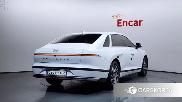 Hyundai Grandeur (GN7) id 3711650 из Кореи 12