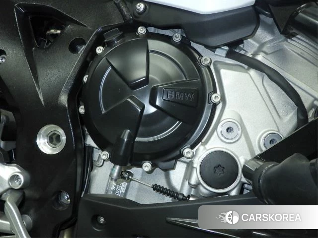 Engine photo
