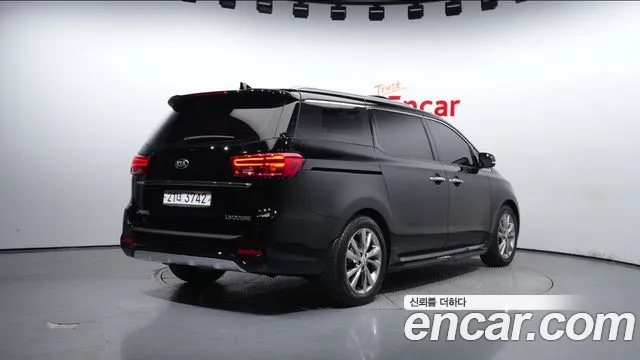 Kia The New Carnival id 2474040 из Кореи 12