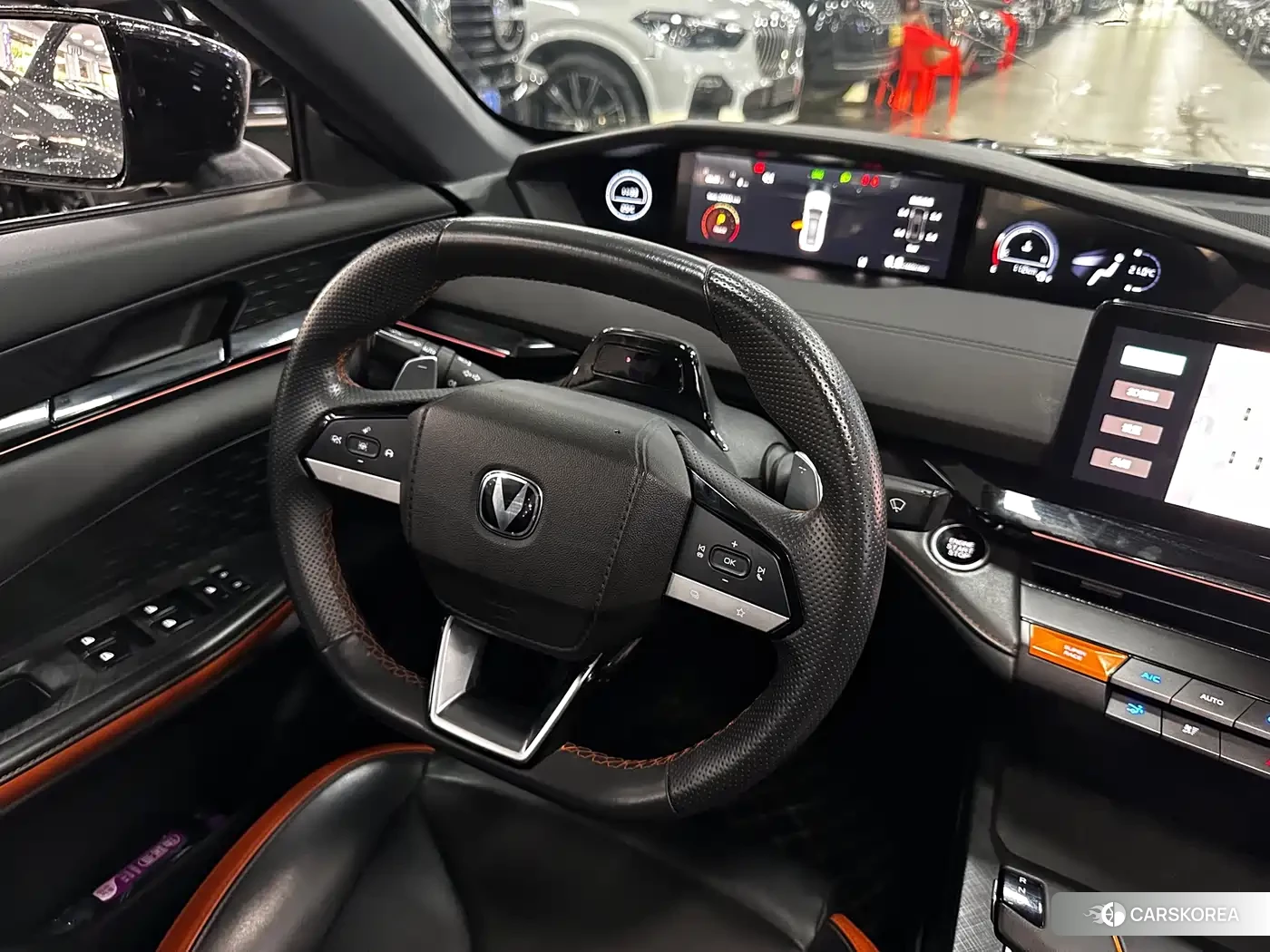 Chang'an Changan UNI-V id 4553811 из Китая 12