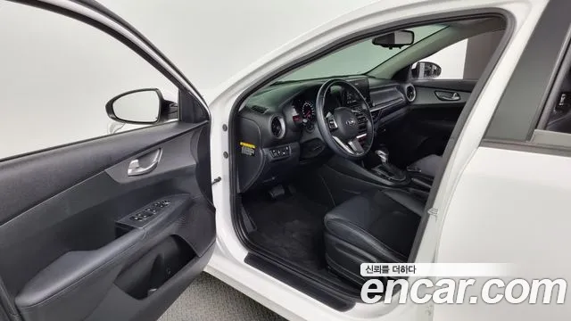 Kia Come New K3 id 2790678 из Кореи 12