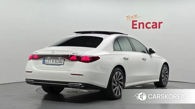 Mercedes-Benz E-Class W214 id 4554798 из Кореи 12