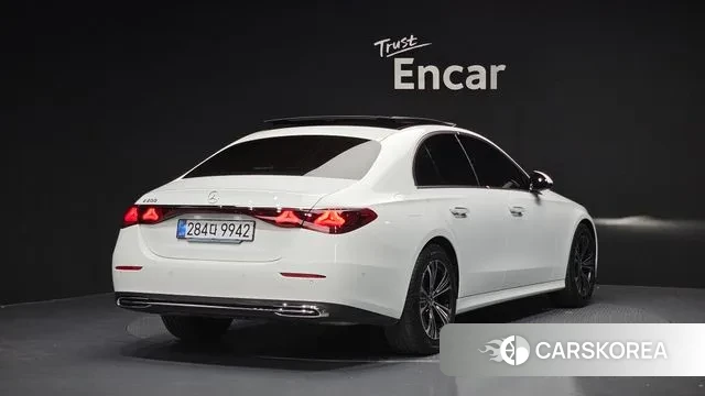 Mercedes-Benz E-Class W214 id 3477188 из Кореи 12