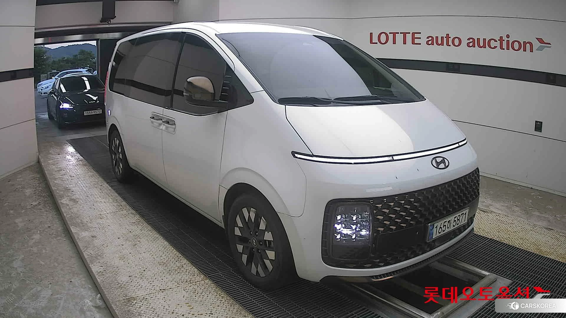 Hyundai Staria Lounge id 4674129 из Кореи 12