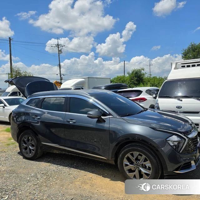 Kia Sportage 5th Generation 2024 Серебристо-серый из Кореи, фото 5