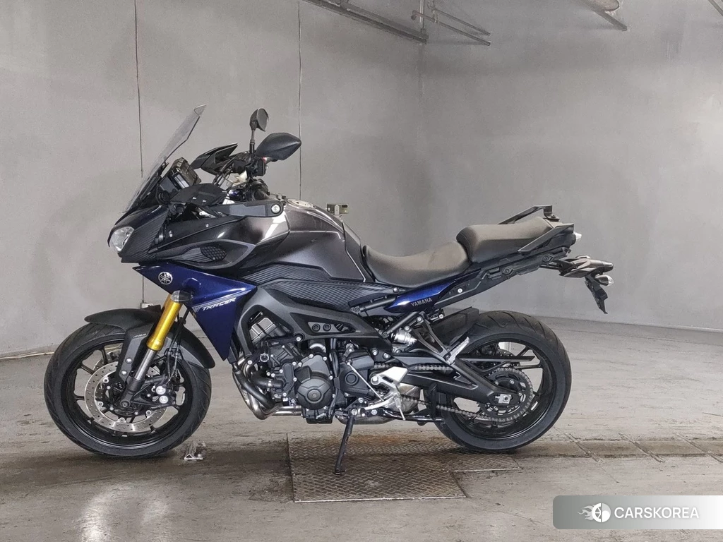 Проданный Yamaha MT-09 id 4061317 из Японии