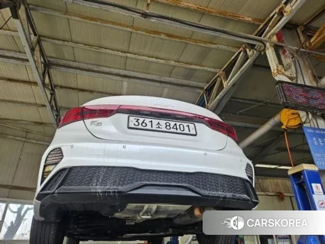 Kia The New K3 2nd generation 2022 Белый из Кореи, фото 2