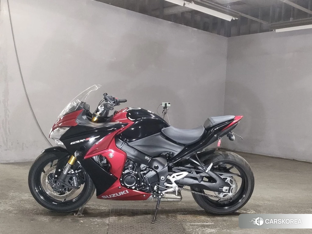 Проданный Suzuki GSX-S1000F 2016 из Японии, фото 2