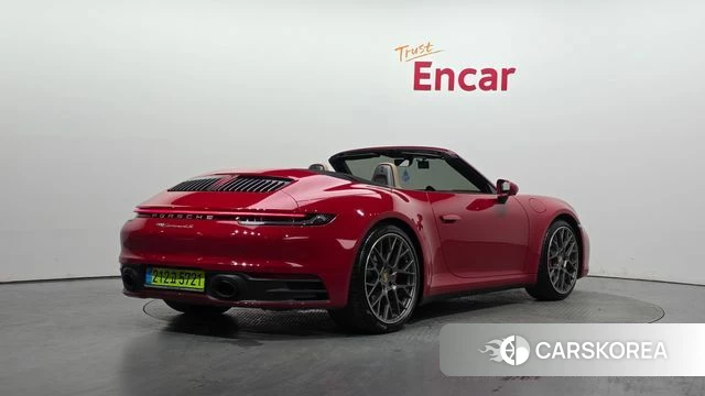 Porsche 911(992) id 4394599 из Кореи 12