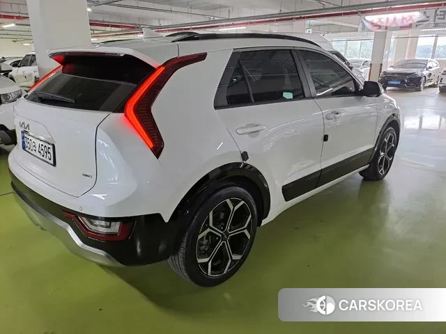 Kia Di Ol Nu Niro id 3180361 из Кореи 12