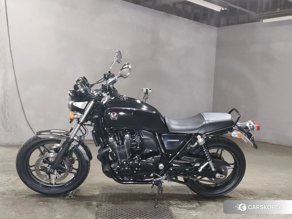 Проданный Honda CB1100 2015 из Японии, фото 2