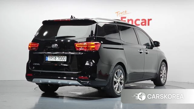 Kia The New Carnival id 4610337 из Кореи 12