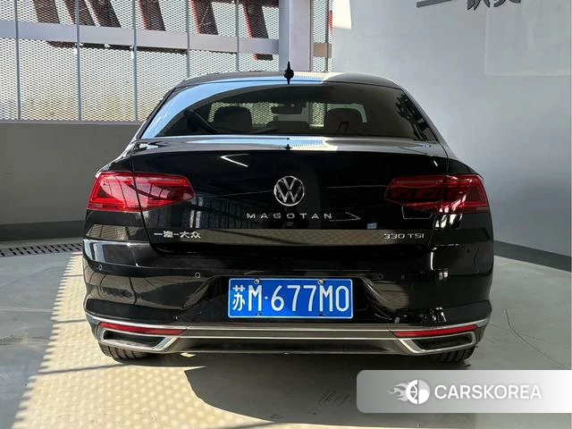 Volkswagen Magotan 2022 Черный из Китая, фото 5
