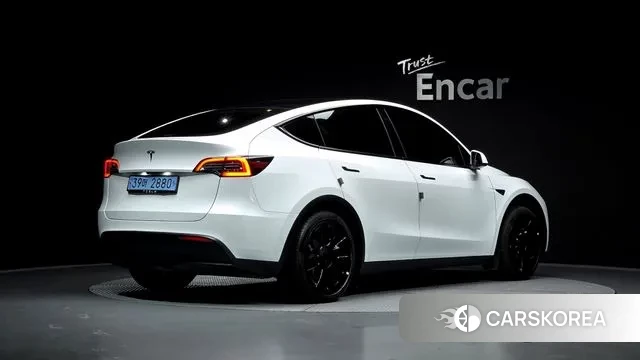 Tesla Model Y id 3477781 из Кореи 12