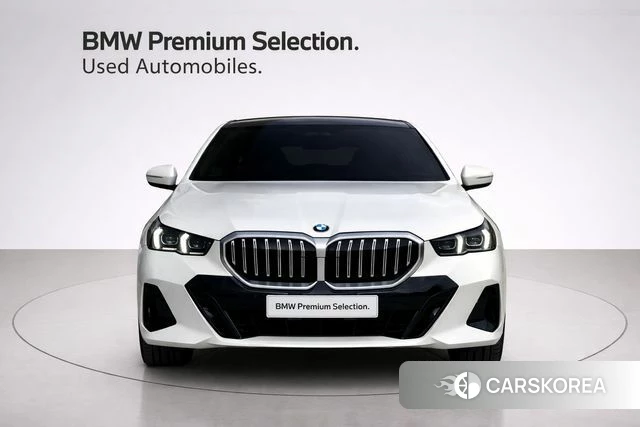 BMW 5 Series (G60) id 3920905 из Кореи 12