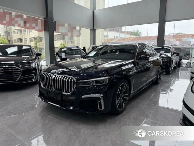 BMW 7 series 2021 Черный из Китая, фото 2