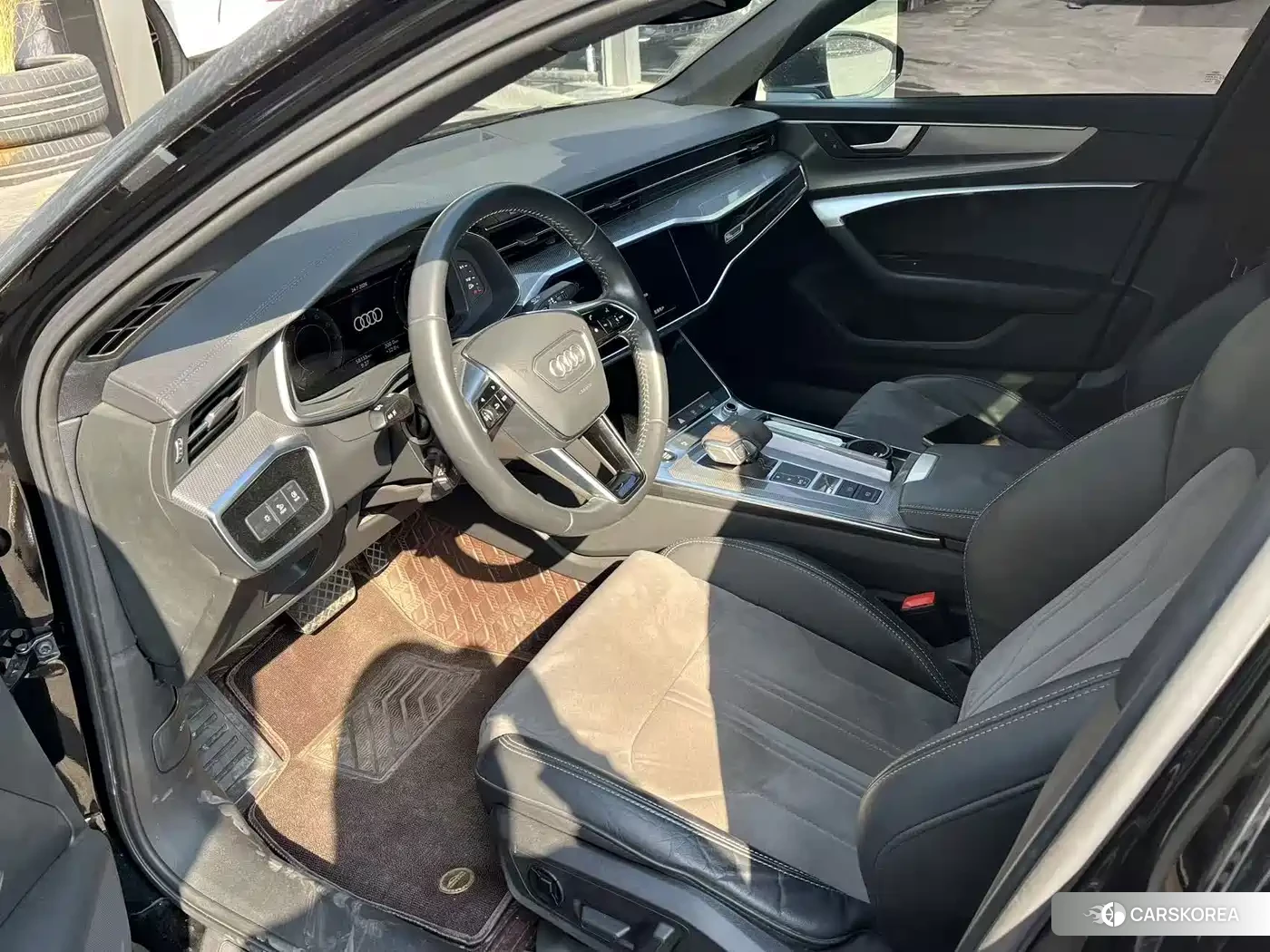 Audi A6L 2021 Черный из Китая, фото 2