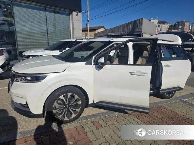 Kia Carnival 4th generation id 3289704 из Кореи 10