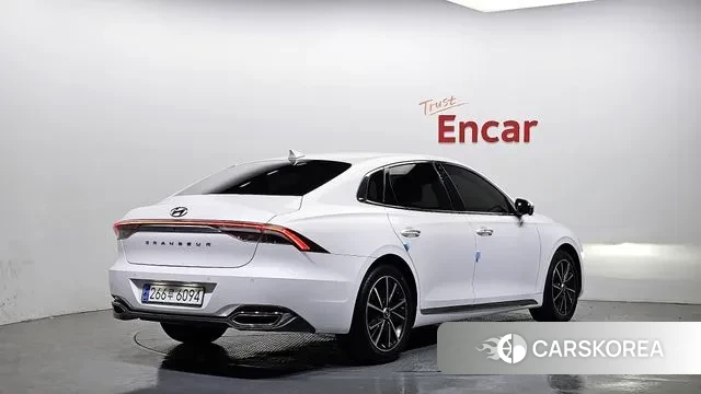 Hyundai The New Grandeur IG id 3343132 из Кореи 12