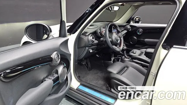 Mini Cooper S id 2660476 из Кореи 12