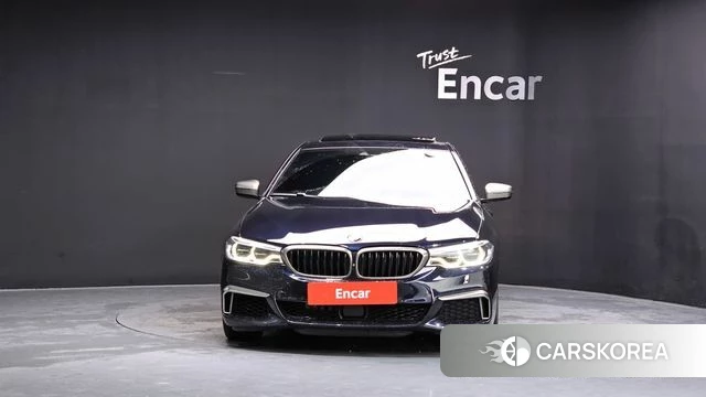 BMW 5 Series (G30) id 4610288 из Кореи 12