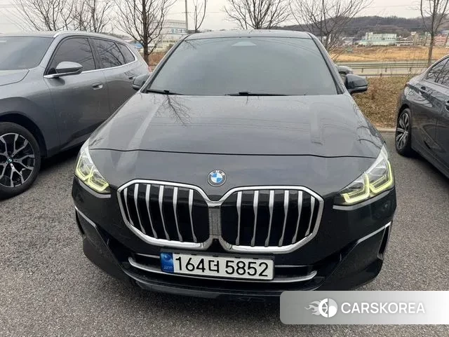 BMW 2 Series Active Tourer (U06) 2023 Черный из Кореи, фото 2