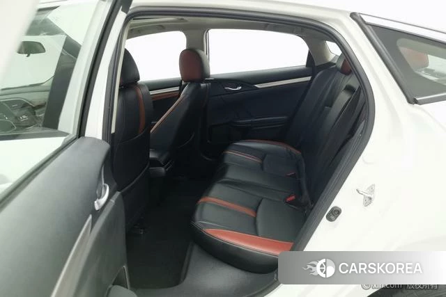 Honda Civic id 4329076 из Китая 12