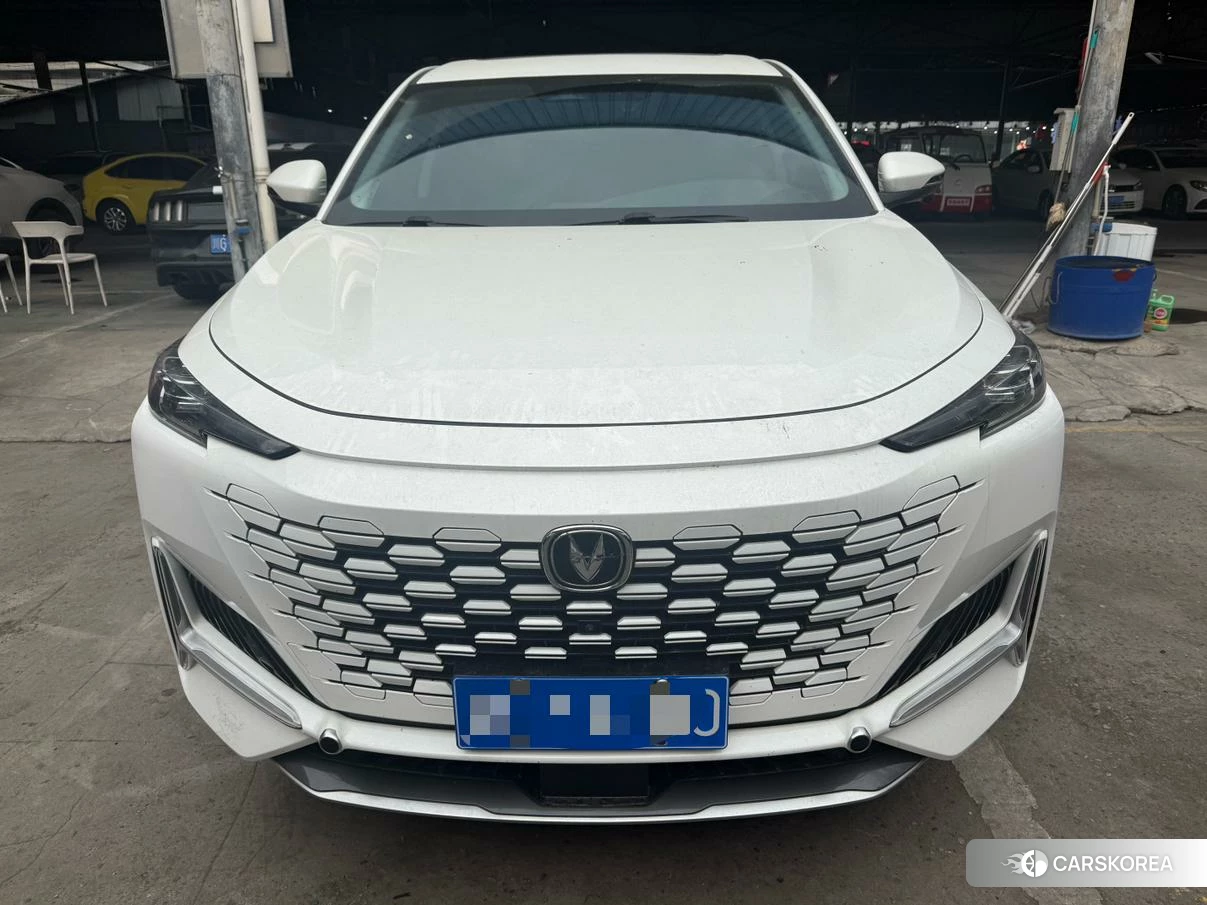 Chang'an UNI-K id 4452623 из Китая 7