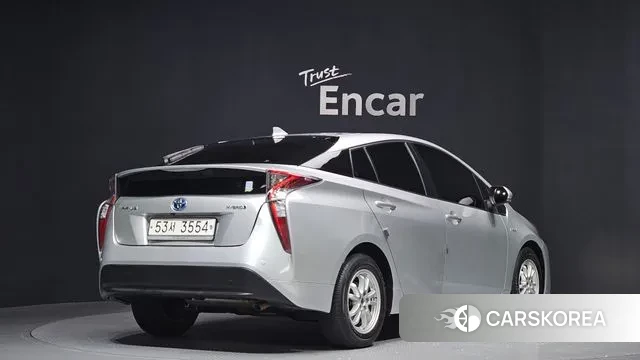 Toyota Prius 4th Generation id 3703700 из Кореи 12