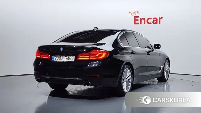 BMW 5 Series (G30) id 3368478 из Кореи 12