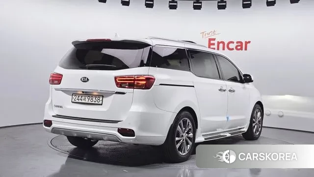 Kia The New Carnival id 3428678 из Кореи 12