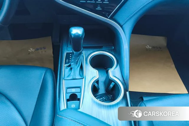 Toyota Camry id 4236805 из Китая 9