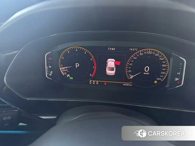 Volkswagen Passat 2023 Черный из Китая, фото 3