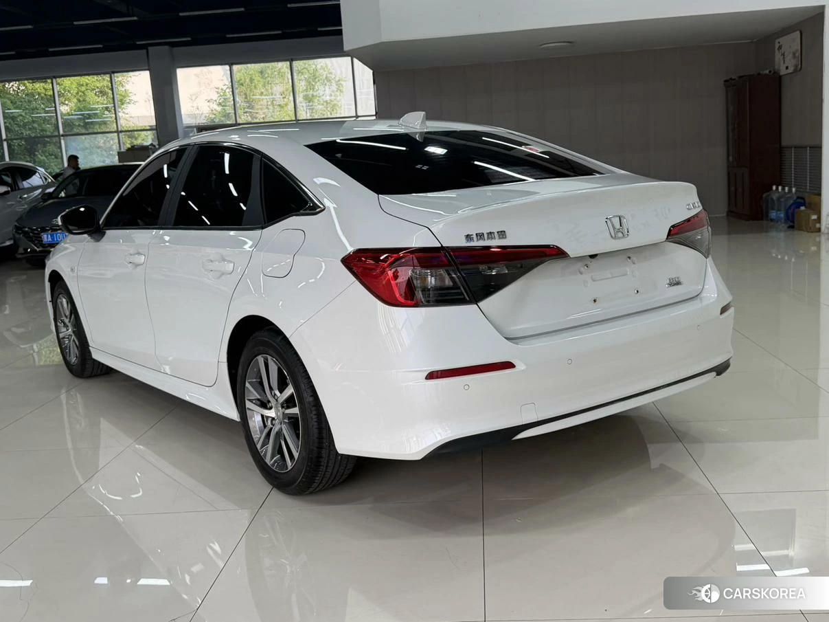 Honda Civic id 4510549 из Китая 12