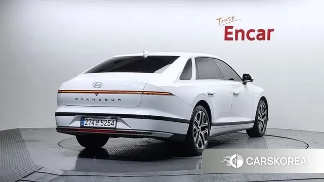 Hyundai Grandeur (GN7) id 3359750 из Кореи 12