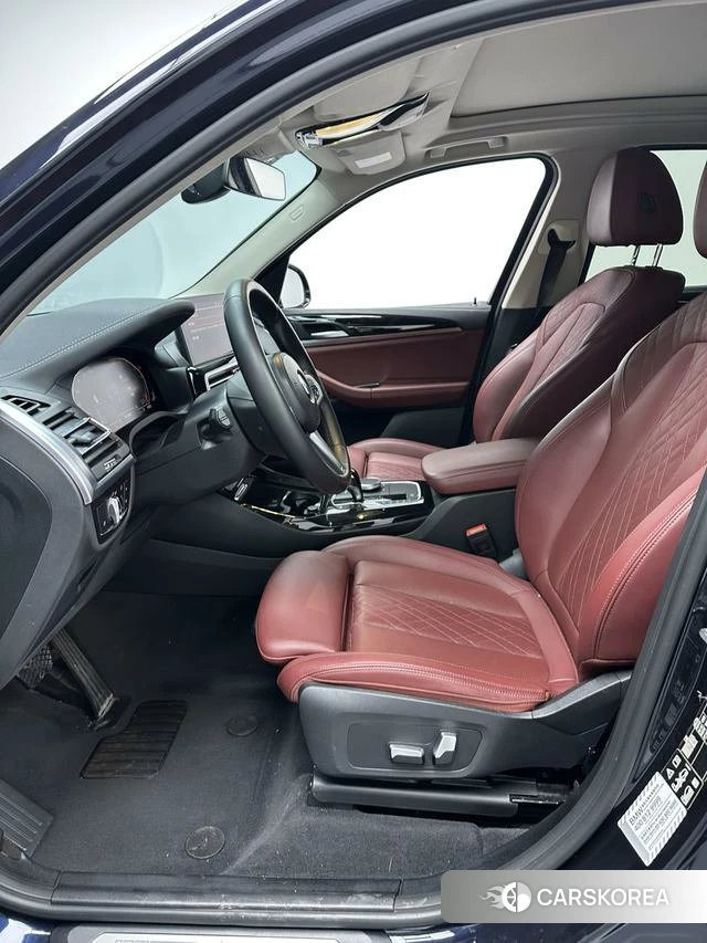 BMW X3 2021 Черный из Китая, фото 4