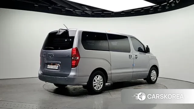 Hyundai The New Grand Starex id 3651457 из Кореи 12