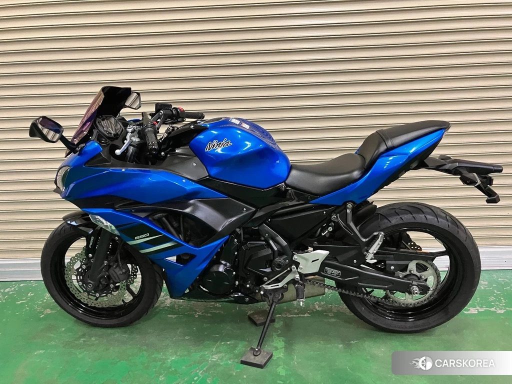 Проданный Kawasaki NINJA 650 ABS 2018 из Японии