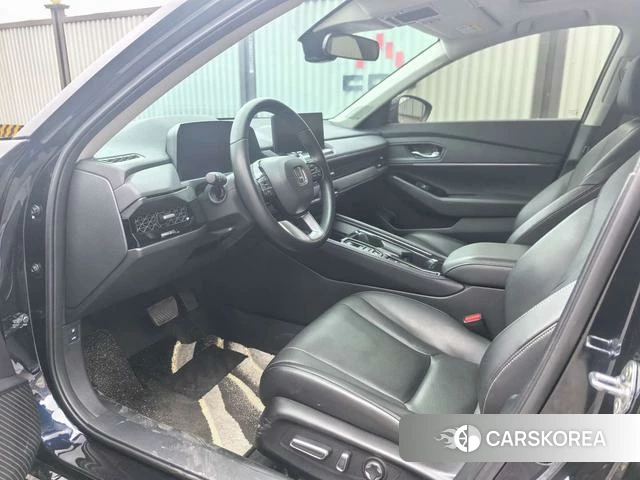 Honda Accord PHEV id 4261968 из Китая 11