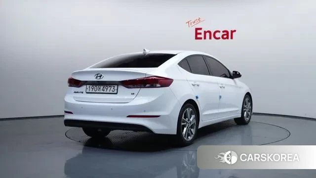 Hyundai Avante AD id 3474815 из Кореи 12