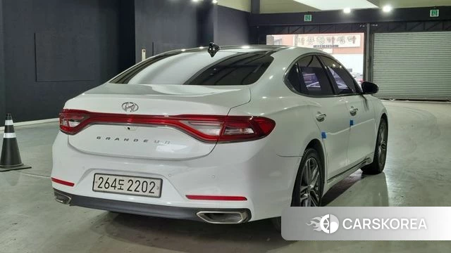 Hyundai Grandeur IG id 4672591 из Кореи 10