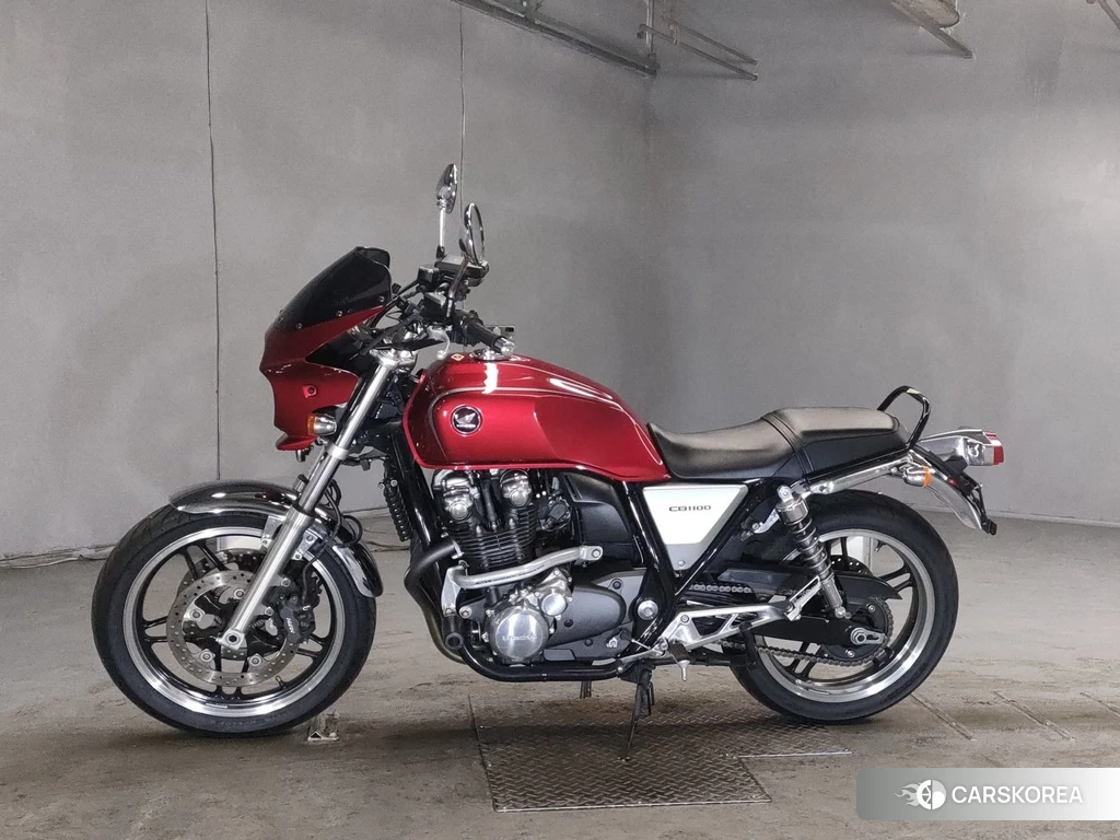 Проданный Honda CB1100 2010 из Японии, фото 2
