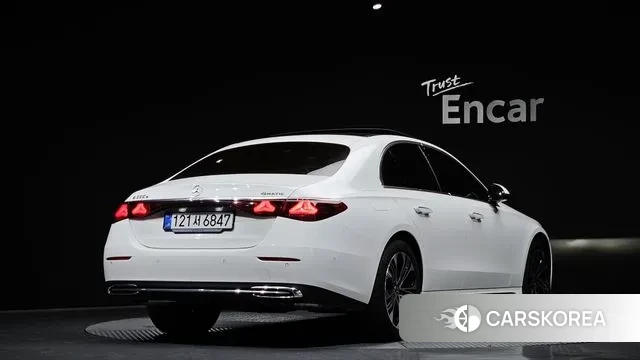 Mercedes-Benz E-Class W214 id 3731645 из Кореи 12