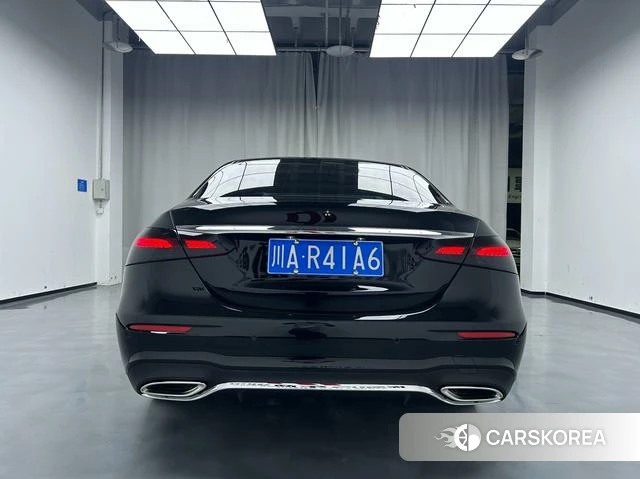 Mercedes-Benz E-class id 4333356 из Китая 9