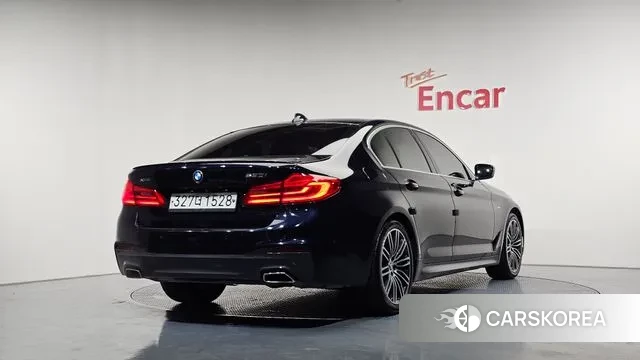 BMW 5 Series (G30) id 3469337 из Кореи 12