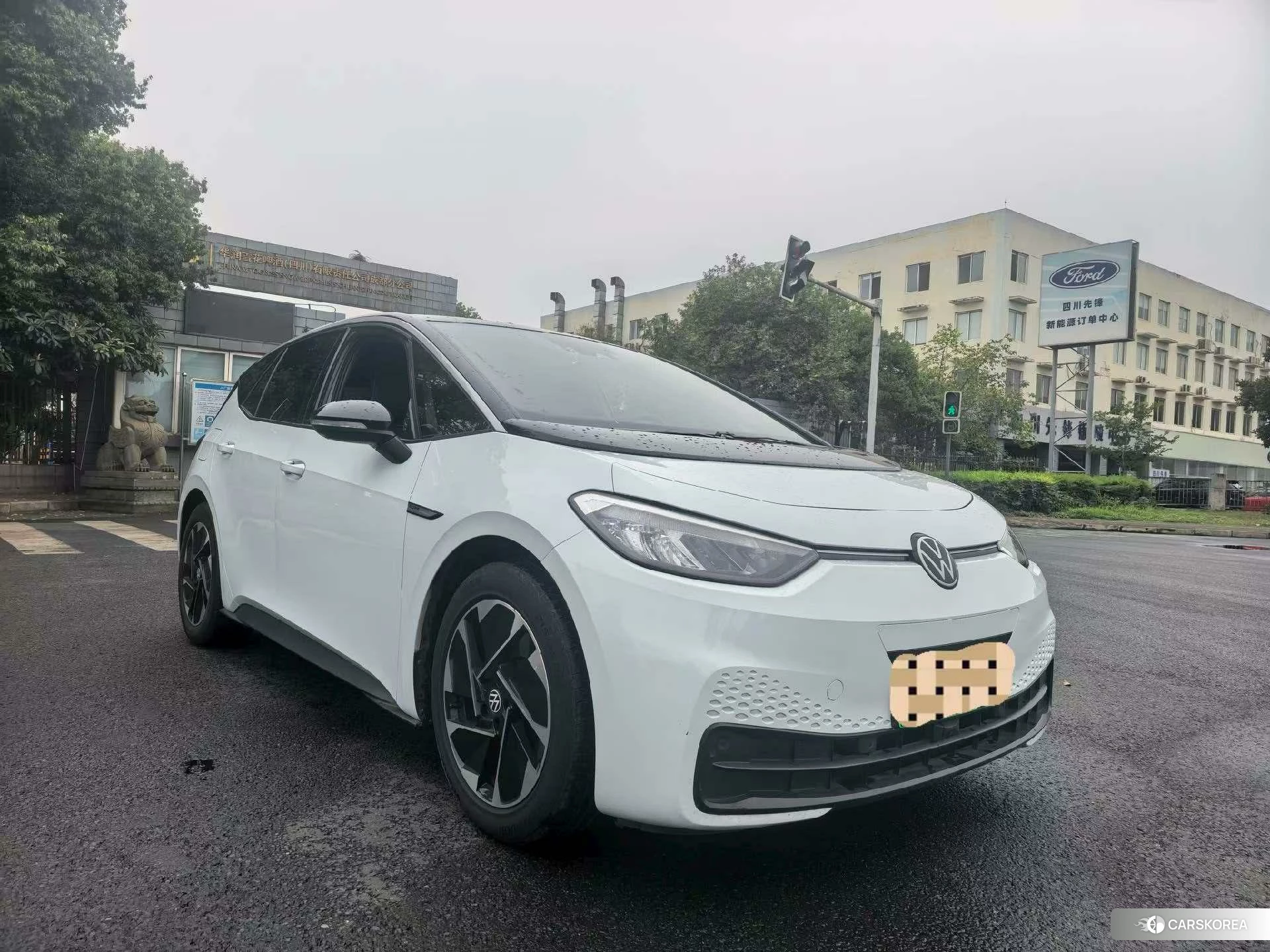 Volkswagen ID.3 2022 Белый из Китая, фото 2