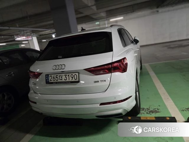 Audi Q3 (F3) 2020 Белый из Кореи, фото 2