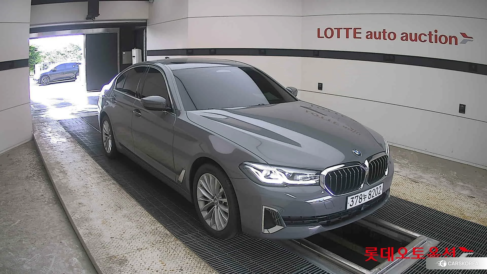 BMW  530i id 4504426 из Кореи 12